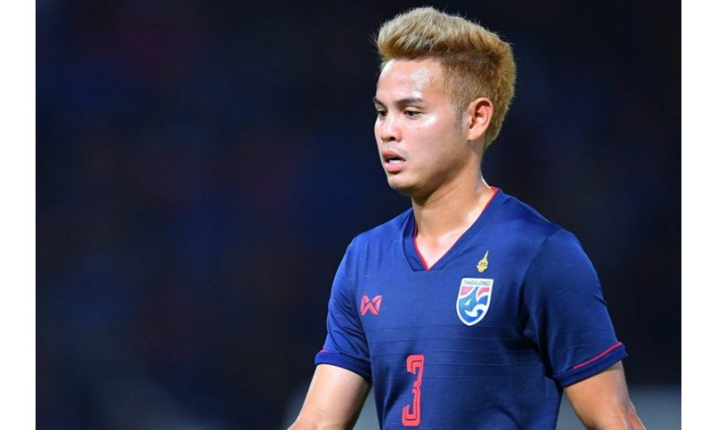 Theerathon Bunmathan - Cầu thủ xuất sắc nhất Thái Lan tại AFF Cup 2022